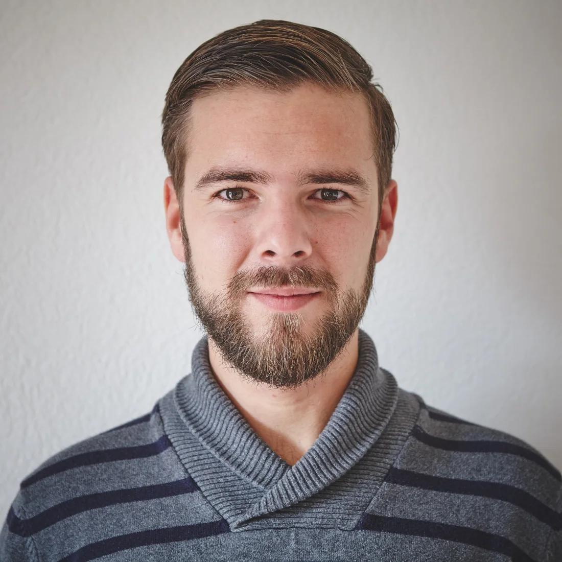 Portrait de Jonas Hangartner, fondateur de Be Motion.